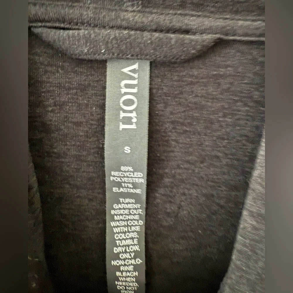 Vuori Halo Essential Hoodie in black heather size small - Picture 8 of 8